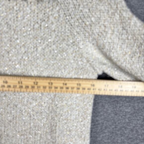ST.JOHN Women’s Knit Cardigan Jacket Sweater P Petite Beige Metallic Fringe Trim - Picture 7 of 11